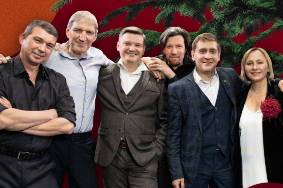 &Dcy;&zhcy;&acy;&zcy; &pcy;&iecy;&rcy;&iecy;&dcy; &Rcy;&ocy;&zhcy;&dcy;&iecy;&scy;&tcy;&vcy;&ocy;&mcy;