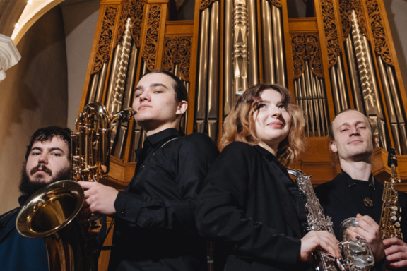 "&Fcy;&acy;&ncy;&tcy;&acy;&zcy;&icy;&yacy; &dcy;&lcy;&yacy; &scy;&acy;&kcy;&scy;&ocy;&fcy;&ocy;&ncy;&acy;" &Acy;&bcy;&period;6