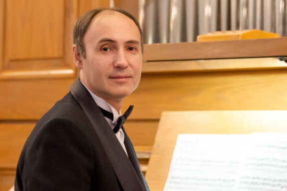 "С новым счастьем"