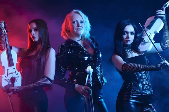 &Scy;&tcy;&rcy;&ucy;&ncy;&ncy;&ocy;&iecy; &tcy;&rcy;&icy;&ocy; &laquo;Silenzium&raquo;&period; &Kcy;&lcy;&acy;&scy;&scy;&icy;&kcy;&acy; &icy; &rcy;&ocy;&kcy;