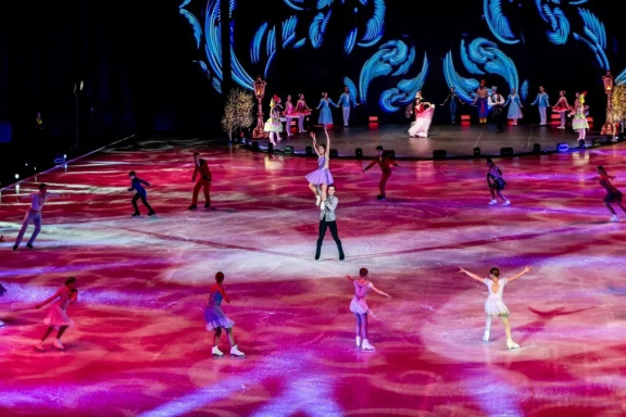 Ледовое шоу "Сказки Е.Плющенко: Щелкунчик"