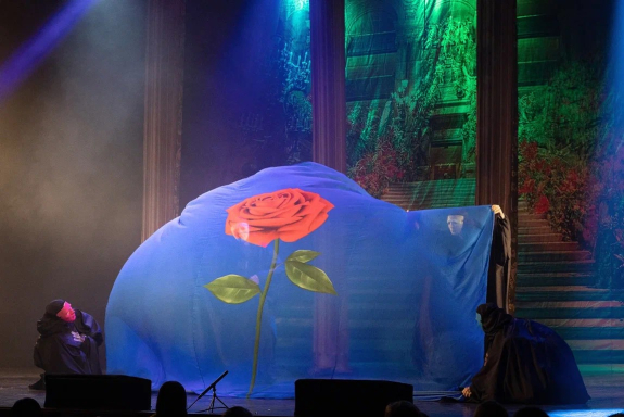 Русский детский мюзикл "Аленький цветочек" (Иркутск, КДЦ Орбита)