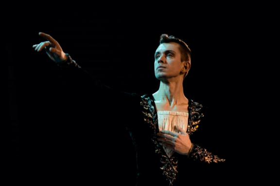 &Zcy;&vcy;&iecy;&zcy;&dcy;&ycy; &Scy;&acy;&ncy;&kcy;&tcy;-&Pcy;&iecy;&tcy;&iecy;&rcy;&bcy;&ucy;&rcy;&gcy;&scy;&kcy;&ocy;&gcy;&ocy; &bcy;&acy;&lcy;&iecy;&tcy;&acy;&period; &Lcy;&iecy;&bcy;&iecy;&dcy;&icy;&ncy;&ocy;&iecy; &ocy;&zcy;&iecy;&rcy;&ocy;