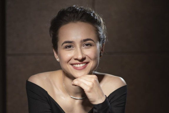 &Acy;&ncy;&ncy;&acy; &TScy;&ycy;&bcy;&ucy;&lcy;&iecy;&vcy;&acy;&lpar;&fcy;&ocy;&rcy;&tcy;&iecy;&pcy;&icy;&acy;&ncy;&ocy;&comma;&Mcy;&ocy;&scy;&kcy;&vcy;&acy;&rpar;&Acy;&bcy;&period;4