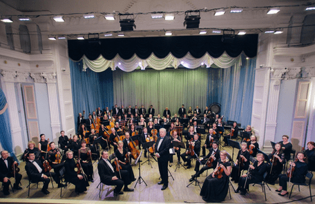 Рондо для скрипки и оркестра До мажор... Абонемент № 7 «Моцарт в Иркутске»