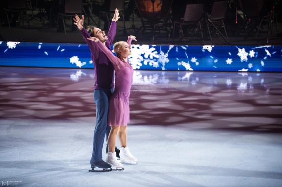 Щелкунчик на льду с симфоническим оркестром