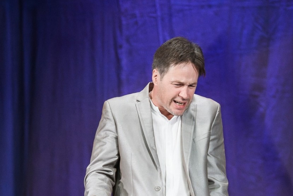 "&Scy;&iecy;&rcy;&dcy;&tscy;&ucy; &ncy;&iecy; &pcy;&rcy;&icy;&kcy;&acy;&zhcy;&iecy;&shcy;&softcy;" &lpar;&Icy;&rcy;&kcy;&ucy;&tcy;&scy;&kcy;&rpar;