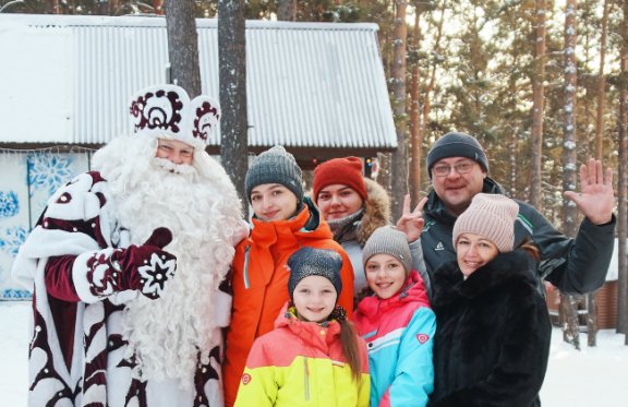 Семейная экскурсия к Деду Морозу в Новогоднюю деревню