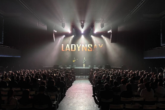 &Acy;&ncy;&acy;&scy;&tcy;&acy;&scy;&icy;&yacy; &Vcy;&ycy;&scy;&ocy;&tscy;&kcy;&acy;&yacy; LADYNSAX