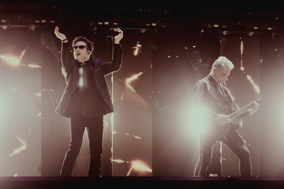 &Lcy;&IEcy;&Gcy;&IEcy;&Ncy;&Dcy;&Acy;&Rcy;&Ncy;&Ycy;&IEcy; &KHcy;&Icy;&Tcy;&Ycy; DEPECHE MODE "ENJOY THE SYMPHONY" SHOW &scy; &ocy;&rcy;&kcy;&iecy;&scy;&tcy;&rcy;&ocy;&mcy;&comma; &Icy;&rcy;&kcy;&ucy;&tcy;&scy;&kcy;