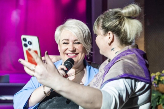 Алена Росс. Черная смородина