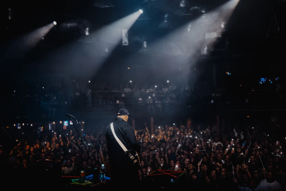 &Scy;&iecy;&rcy;&gcy;&iecy;&jcy; &Bcy;&ocy;&bcy;&ucy;&ncy;&iecy;&tscy;&period; &Bcy;&ocy;&lcy;&softcy;&shcy;&ocy;&jcy; &kcy;&ocy;&ncy;&tscy;&iecy;&rcy;&tcy; &scy; &scy;&icy;&mcy;&fcy;&ocy;&ncy;&icy;&chcy;&iecy;&scy;&kcy;&icy;&mcy; &ocy;&rcy;&kcy;&iecy;&scy;&tcy;&rcy;&ocy;&mcy;