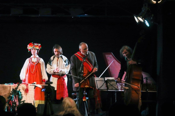 &Kcy;&ocy;&mcy;&ocy;&ncy;&softcy;&period; &Fcy;&ocy;&lcy;&softcy;&kcy;&lcy;&ocy;&rcy;&ncy;&ycy;&jcy; &acy;&ncy;&scy;&acy;&mcy;&bcy;&lcy;&softcy;