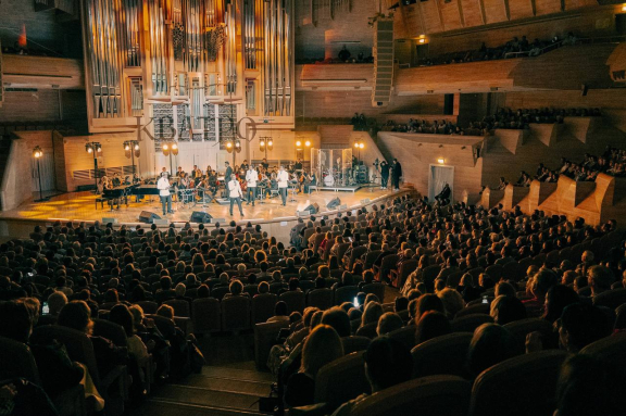 Кватро Originals