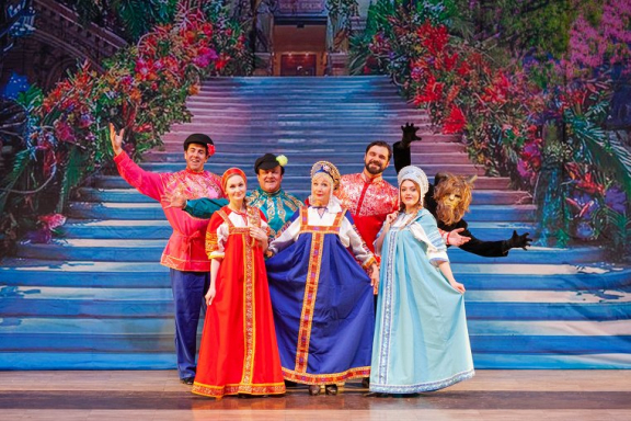 Русский детский мюзикл "Аленький цветочек" (Иркутск, КДЦ Орбита)